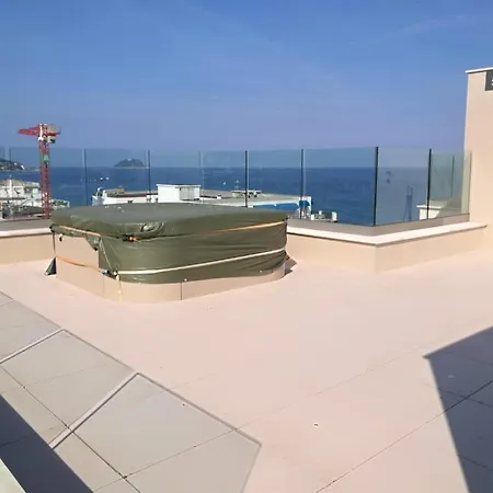 House Vista Mare Apartment